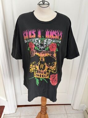 Black Guns N’ Roses Graphic Tee unisex